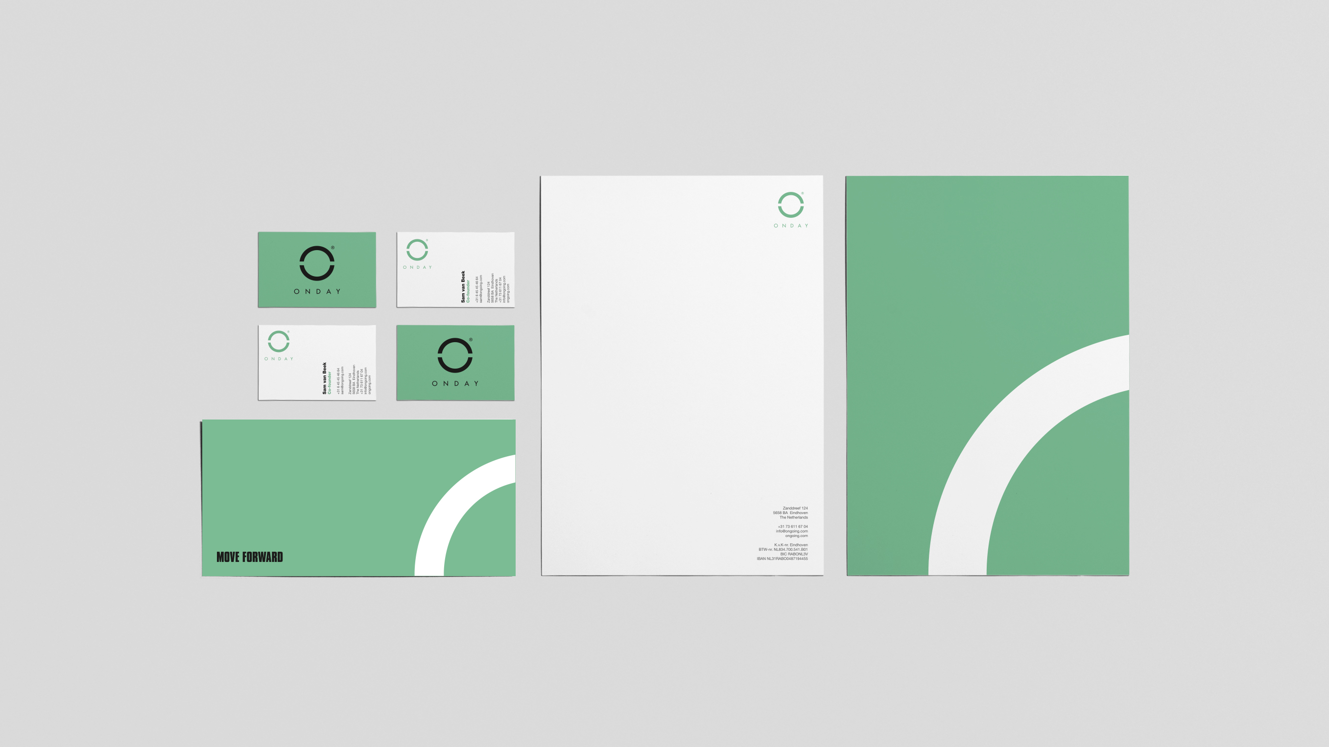 Gijs de Vos - Onday - Branding - Merk - Design - Art direction - Graphic design - Grafisch vormgeven - Concept - Sport - Hardlopen - Running - Clothing - Box - Cover magazine - Posters - Stationary